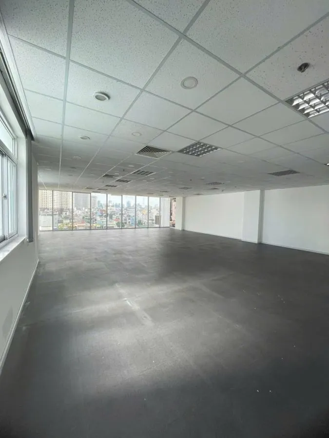 Open-plan office floor at Nice Building